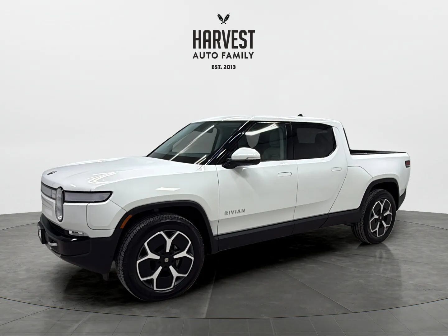 2024 RIVIAN R1T