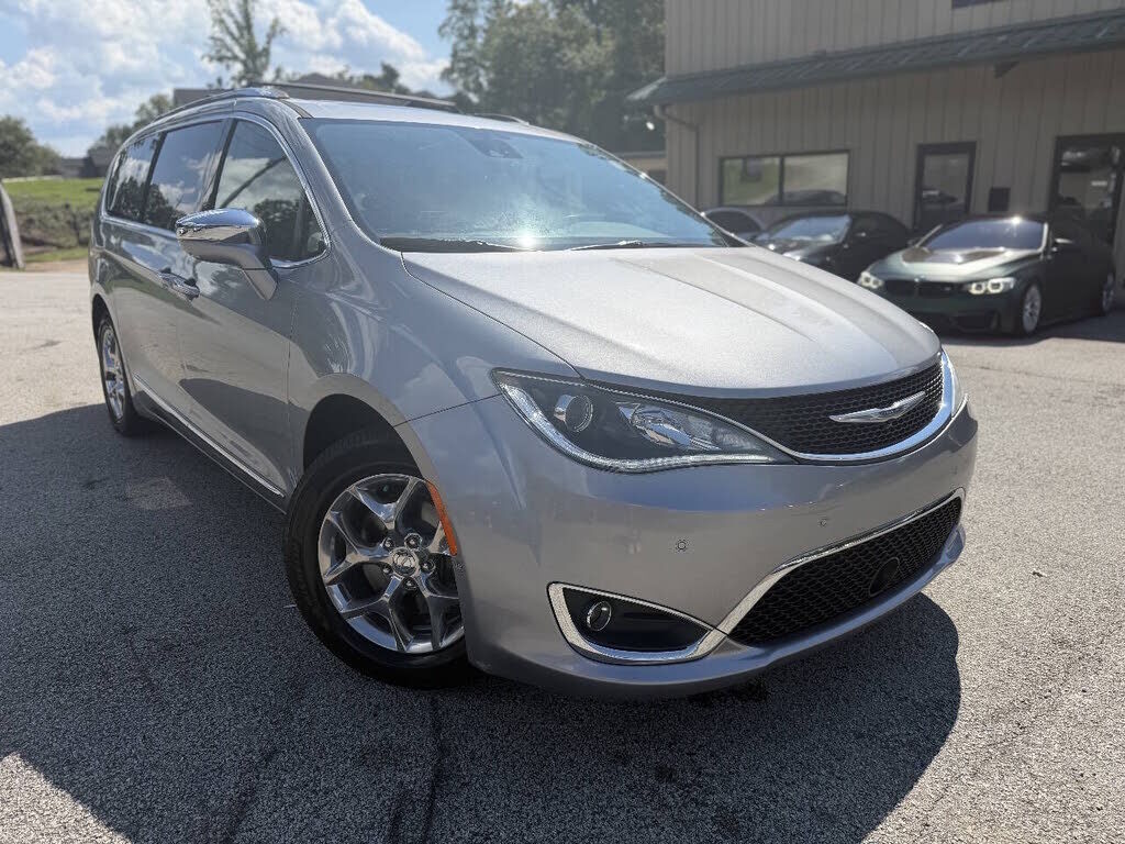 2018 CHRYSLER Pacifica