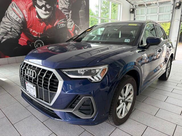 2024 AUDI Q3