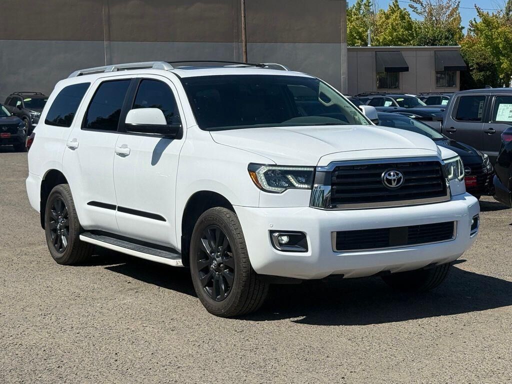 2019 TOYOTA Sequoia