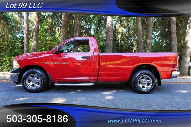 2012 DODGE Ram