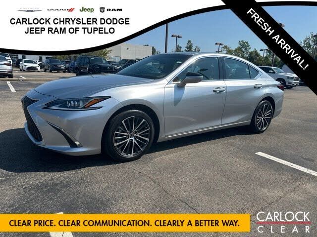 2024 LEXUS ES