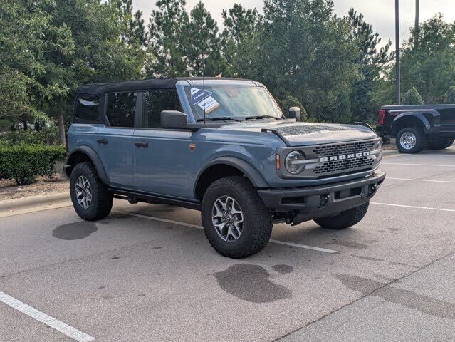 2024 FORD Bronco