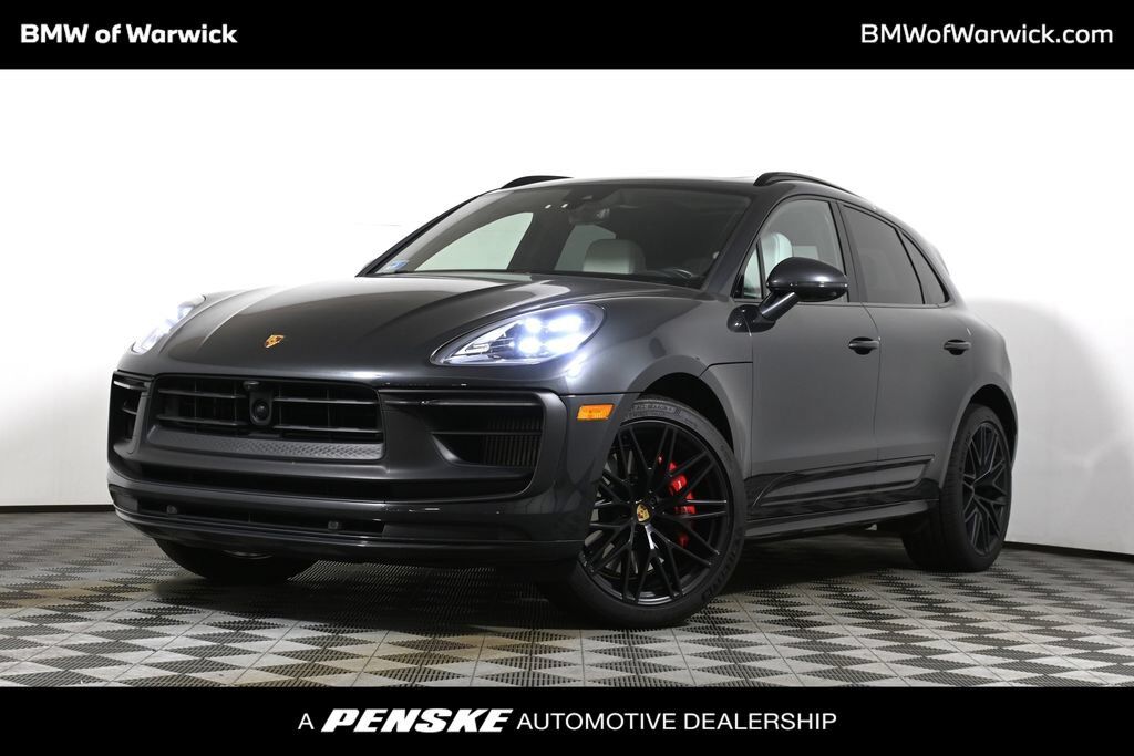 2024 PORSCHE Macan