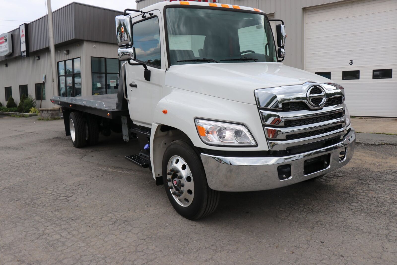 2026 HINO L6