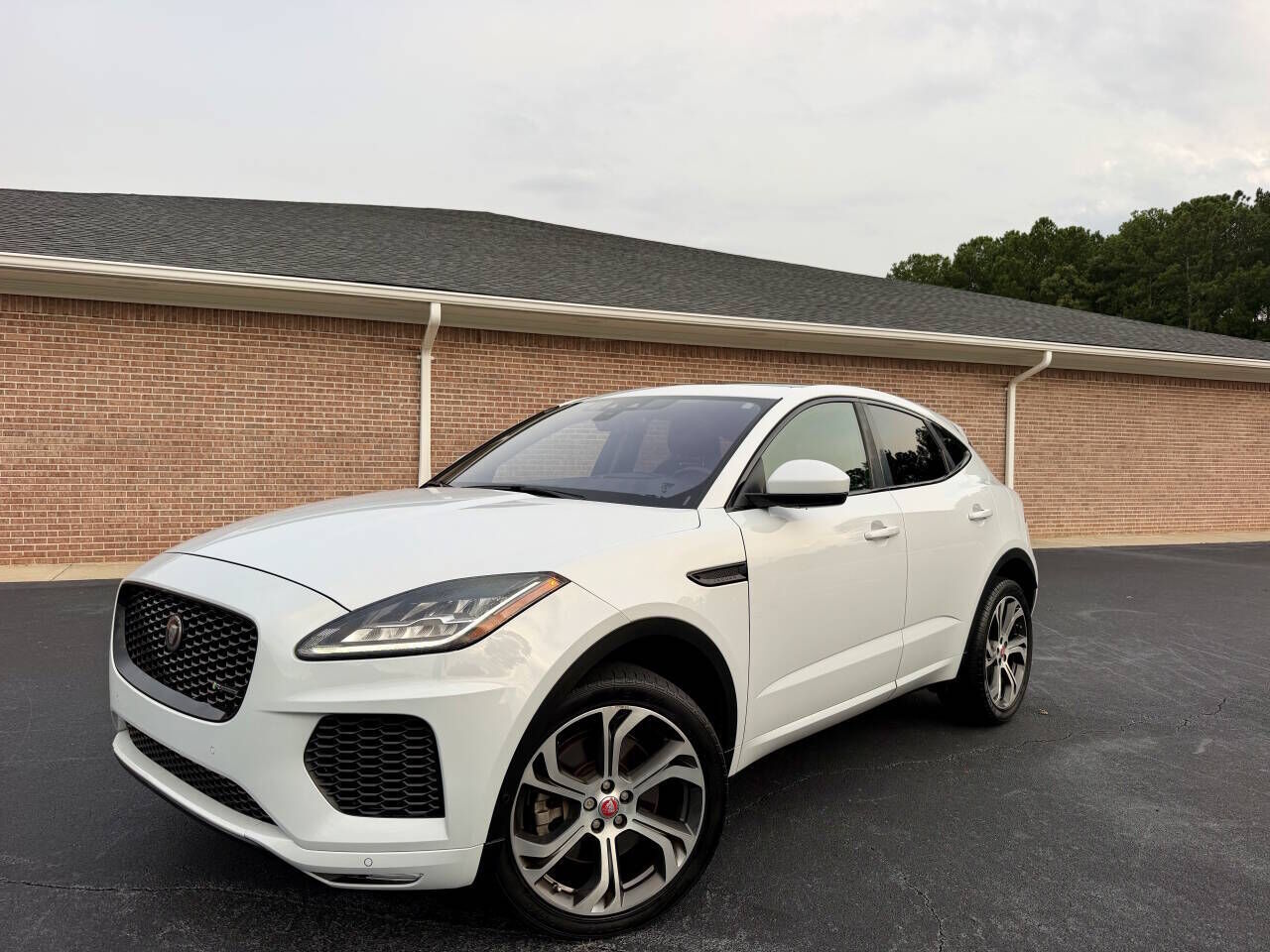 2018 JAGUAR E-PACE