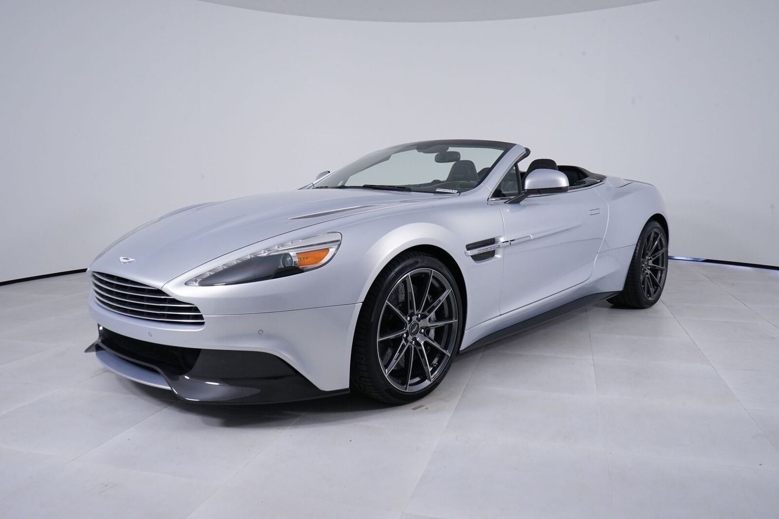 2016 ASTON MARTIN Vanquish