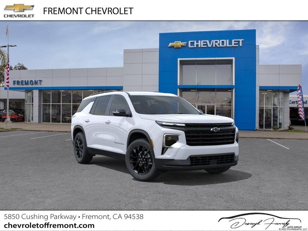 2026 CHEVROLET Traverse