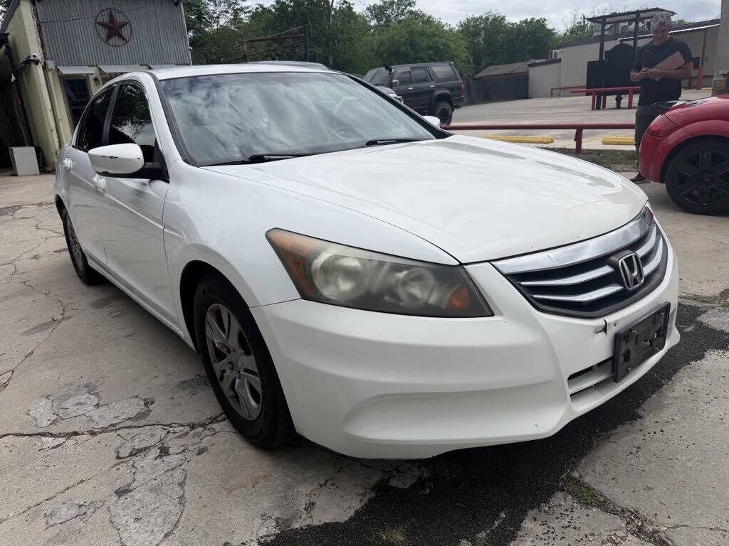 2011 HONDA Accord