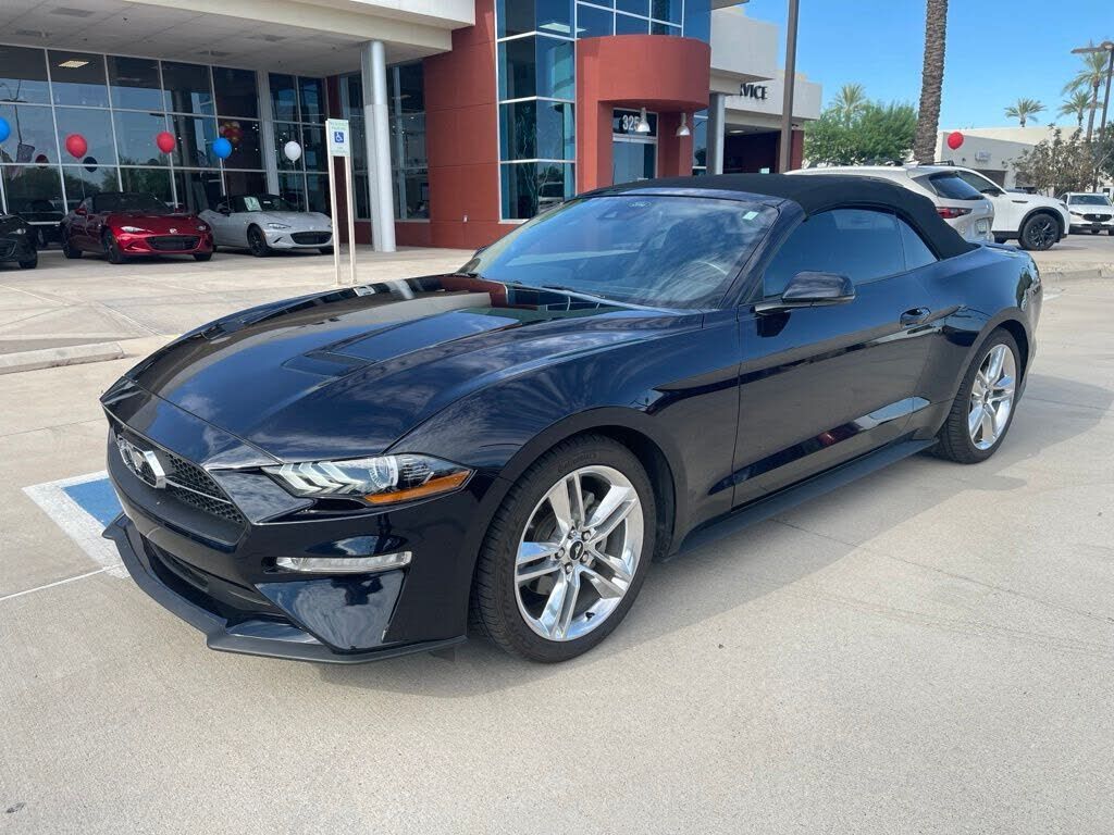 2021 FORD Mustang