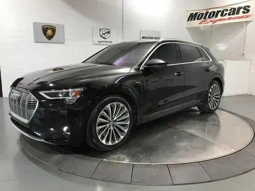 2019 AUDI e-tron