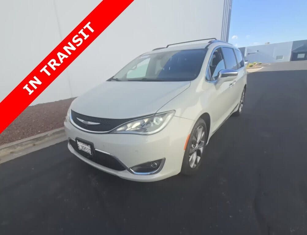 2019 CHRYSLER Pacifica