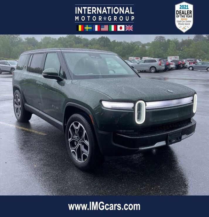 2025 RIVIAN R1S