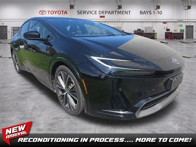 2024 TOYOTA PRIUS