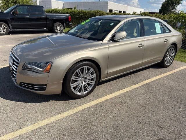 2012 AUDI A8