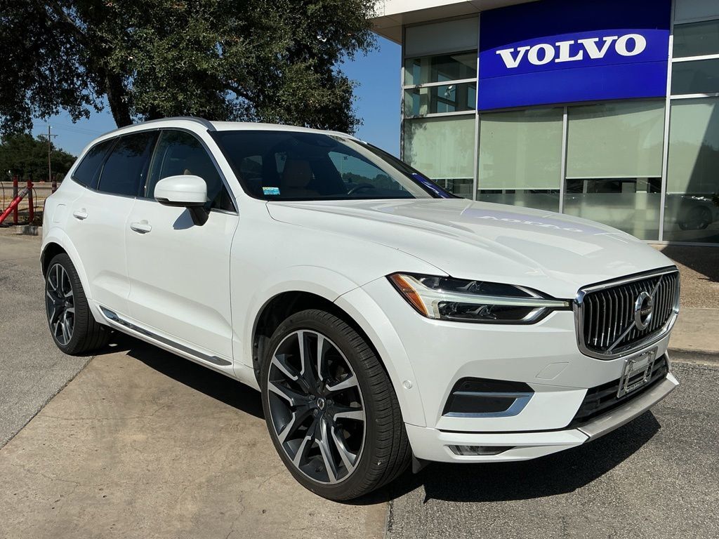 2020 VOLVO XC60
