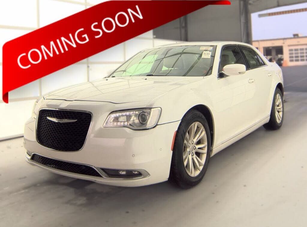 2016 CHRYSLER 300