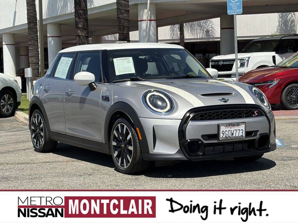 2023 MINI Hardtop