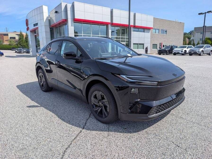 2026 TOYOTA C-HR