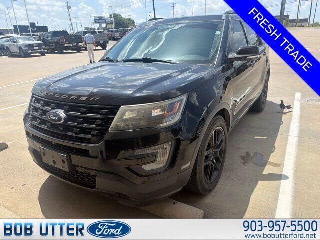2017 FORD Explorer