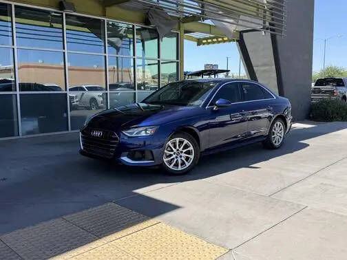 2022 AUDI A4