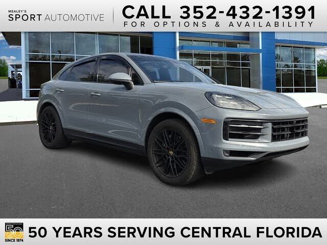 2024 PORSCHE Cayenne