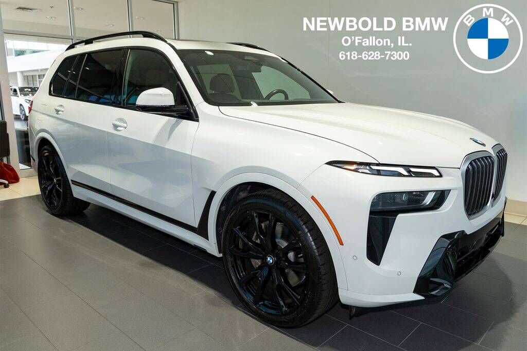 2023 BMW X7