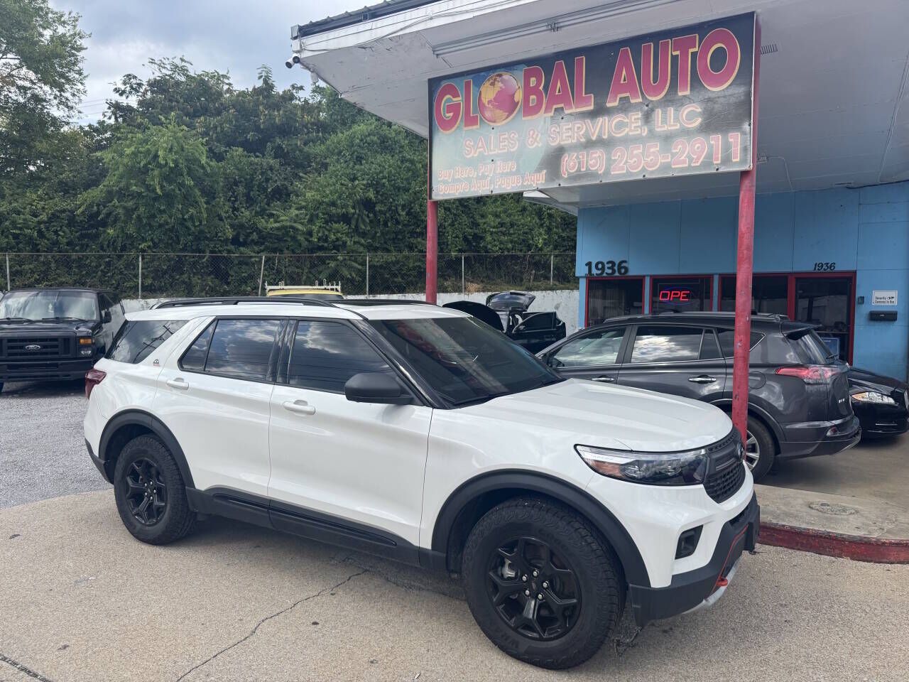 2023 FORD Explorer