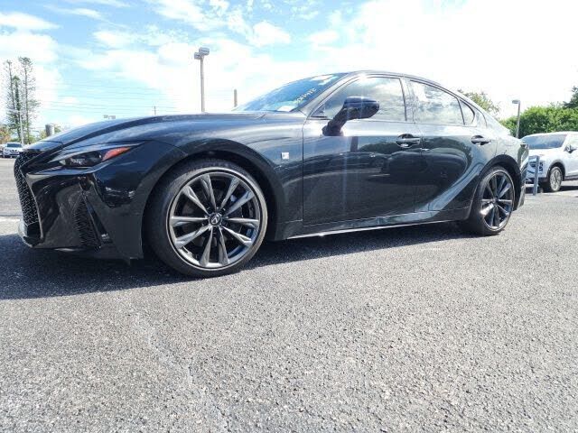 2025 LEXUS IS