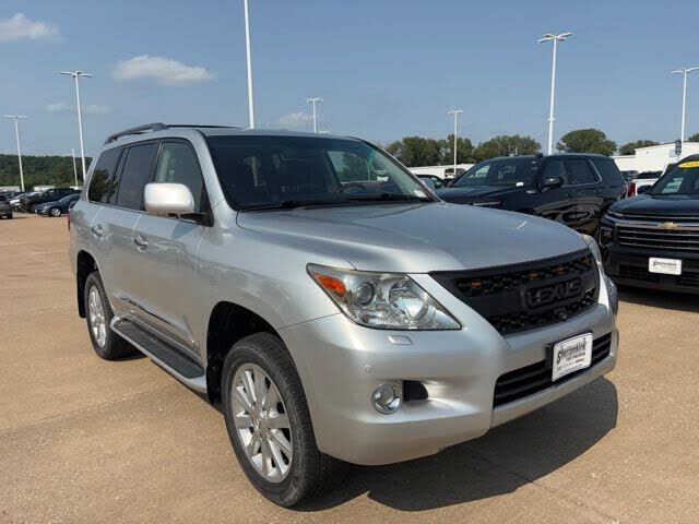 2011 LEXUS LX