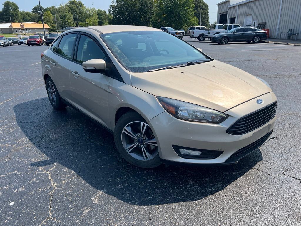 2017 FORD Focus
