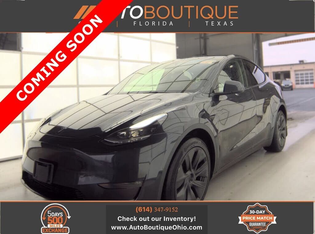 2024 TESLA Model Y