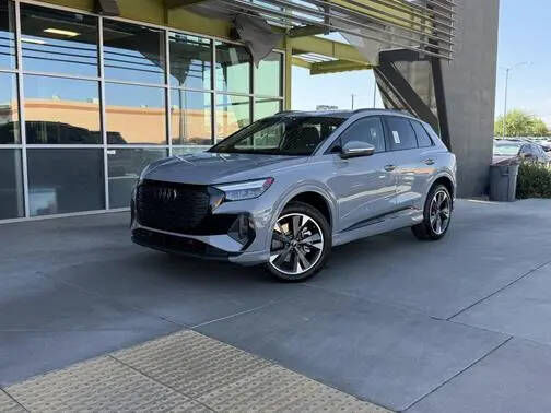 2024 AUDI Q4