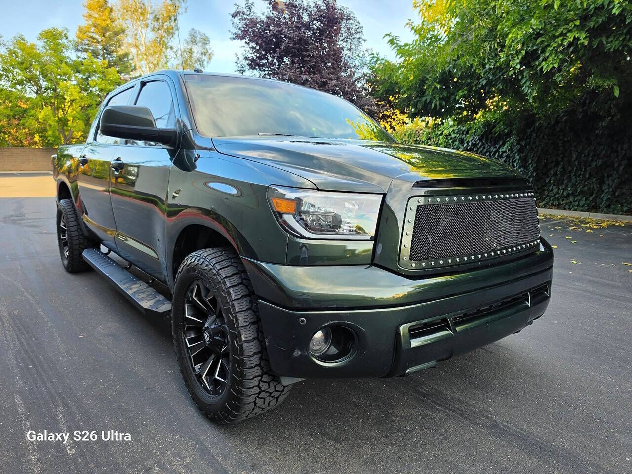 2011 TOYOTA Tundra