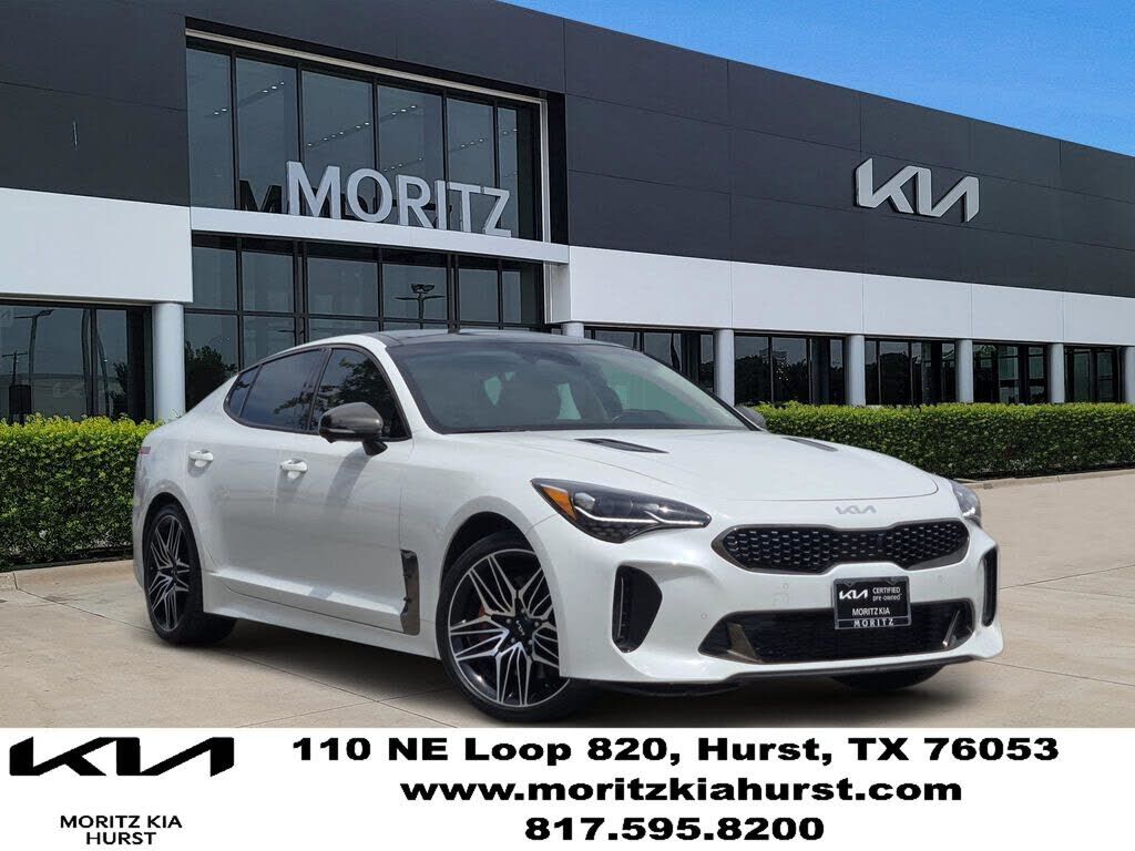 2023 KIA Stinger