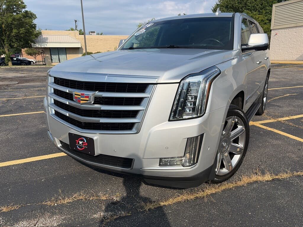 2018 CADILLAC Escalade
