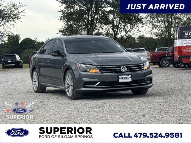 2019 VOLKSWAGEN Passat