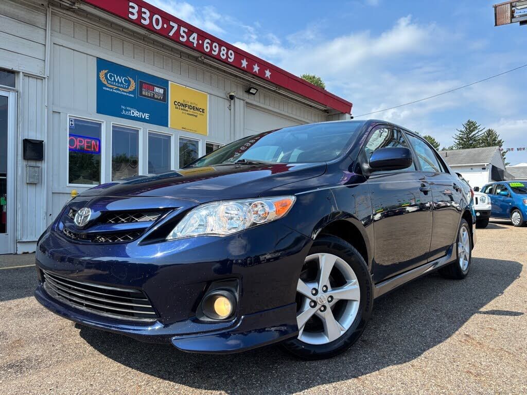 2011 TOYOTA Corolla