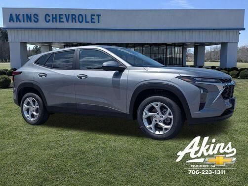 2026 CHEVROLET Trax