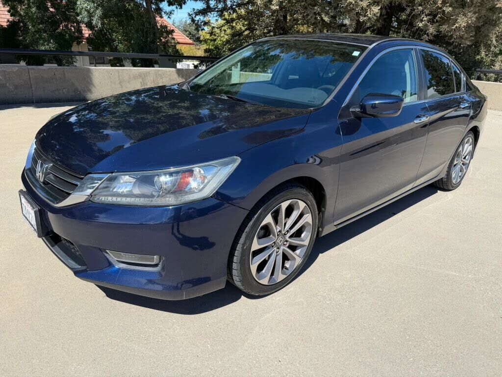 2013 HONDA Accord