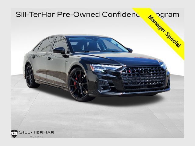 2022 AUDI S8