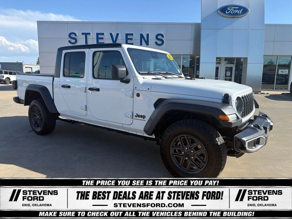 2025 JEEP Gladiator