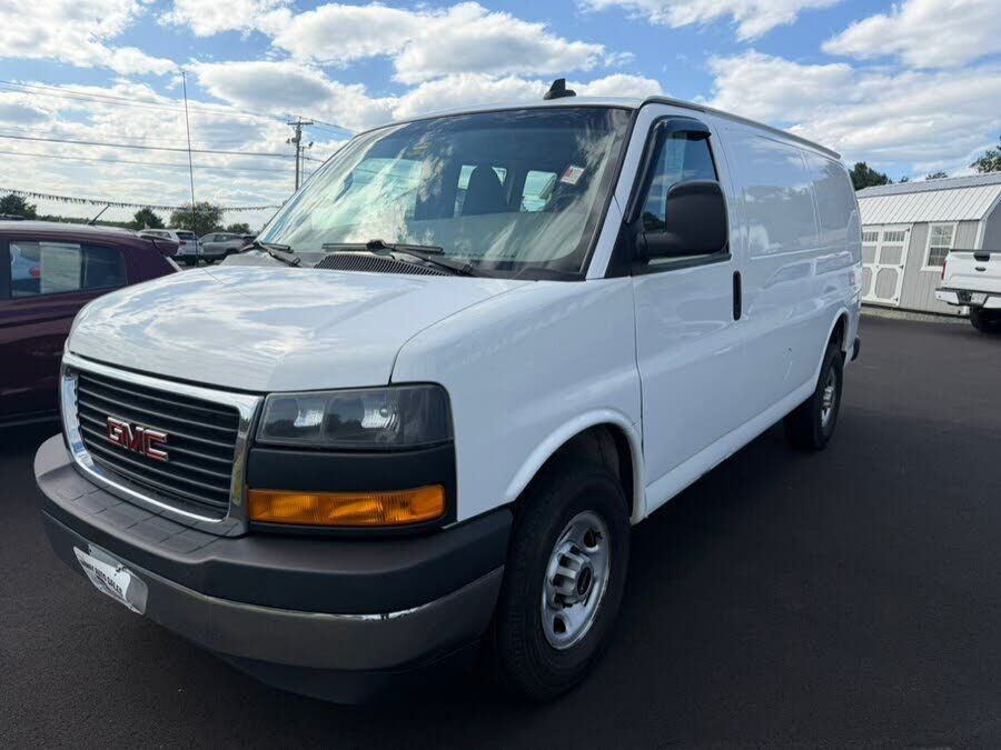2021 GMC Savana