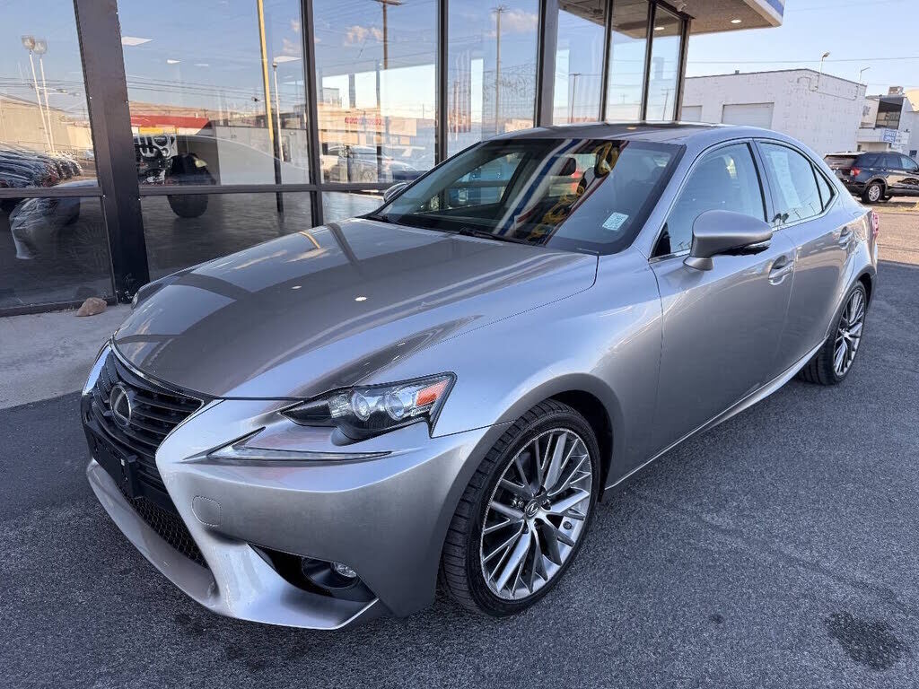 2015 LEXUS IS