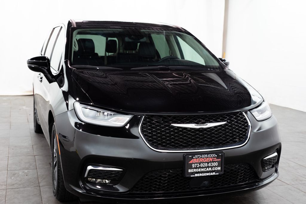 2024 CHRYSLER Pacifica
