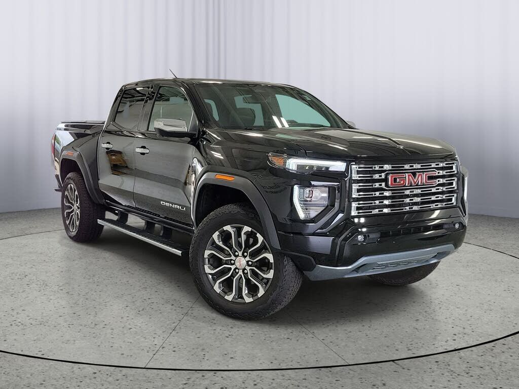 2025 GMC Canyon