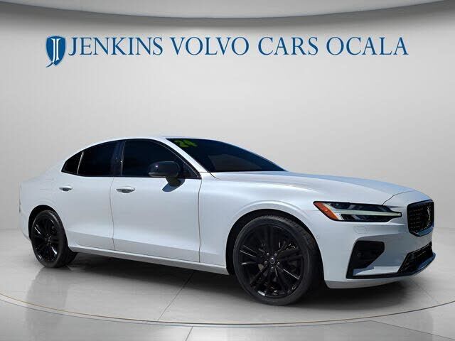 2024 VOLVO S60