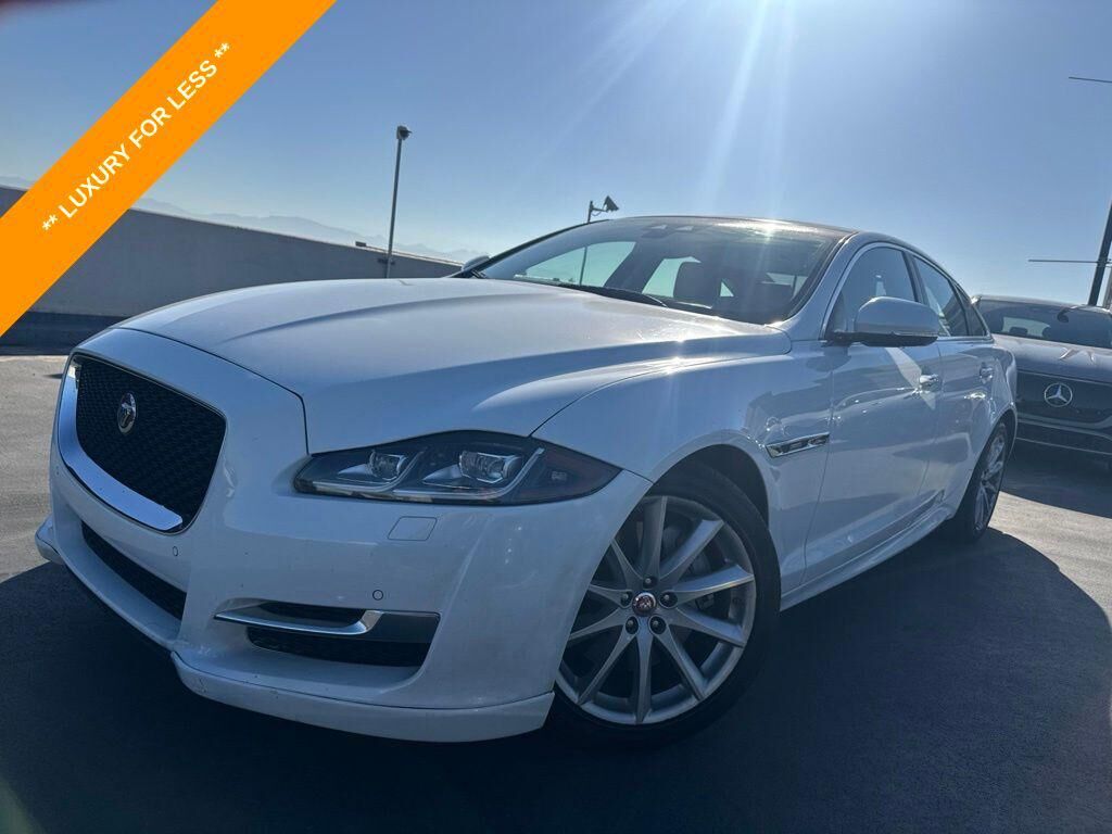 2018 JAGUAR XJ