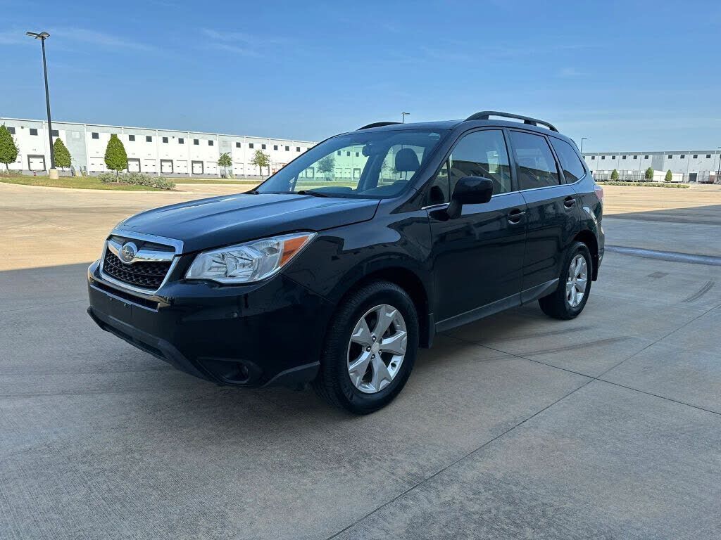 2016 SUBARU Forester