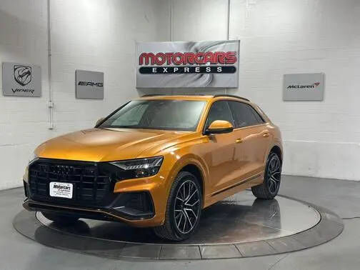 2022 AUDI SQ8